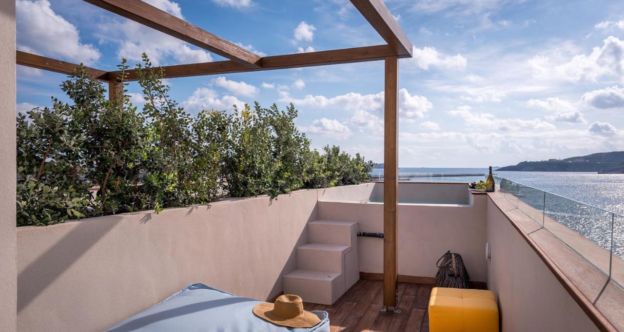 ארמופוליס Shapes Luxury Suites מראה חיצוני תמונה