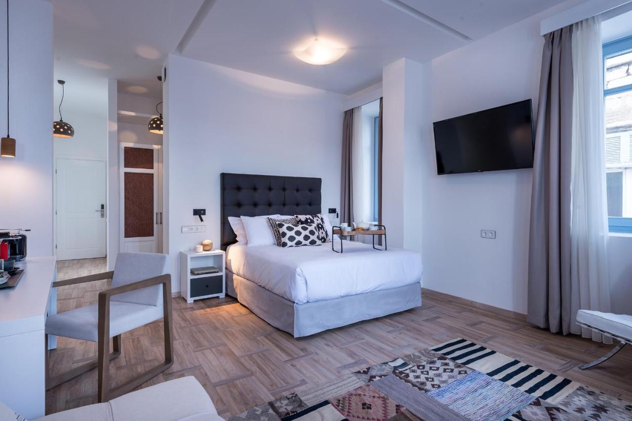 ארמופוליס Shapes Luxury Suites מראה חיצוני תמונה