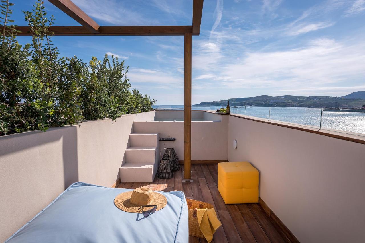 ארמופוליס Shapes Luxury Suites מראה חיצוני תמונה