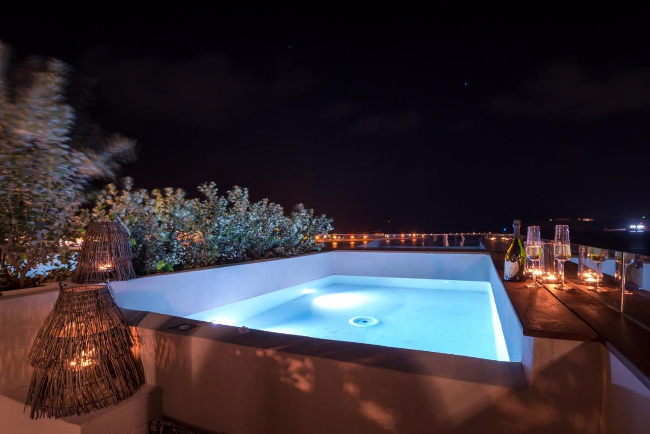 ארמופוליס Shapes Luxury Suites מראה חיצוני תמונה